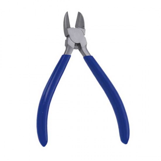 Cutters With Tungsten Carbide